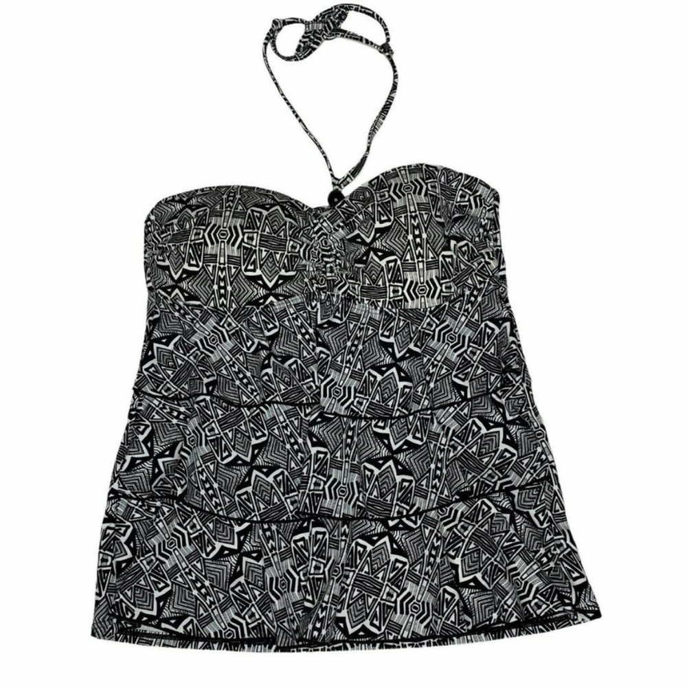 A Shore fit. Tiered tankini top. Size 12